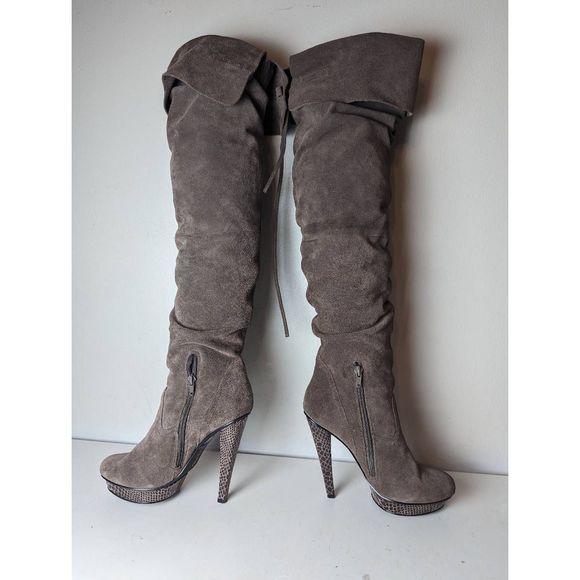 BAKERS Lila Brown Suede Over The Knee Boot Size 6B - Picture 5 of 12